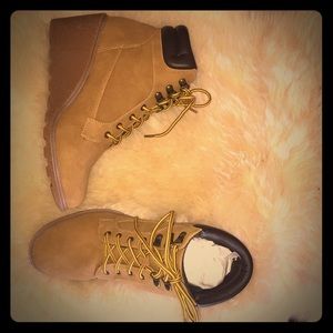 Wedge Combat Booties